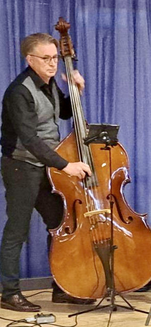 Anthon Hulsman - Contrabas
